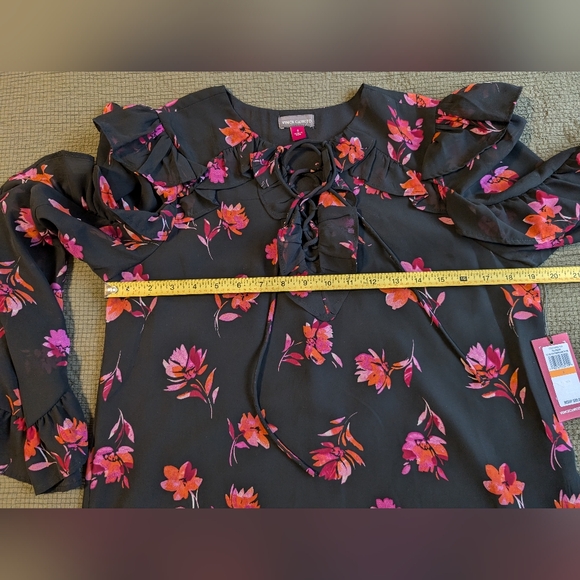 Vince Camuto Floral Lace-Up Ruffle Sleeve Blouse in Pomegranate Pink at Nordstro - Picture 6 of 8